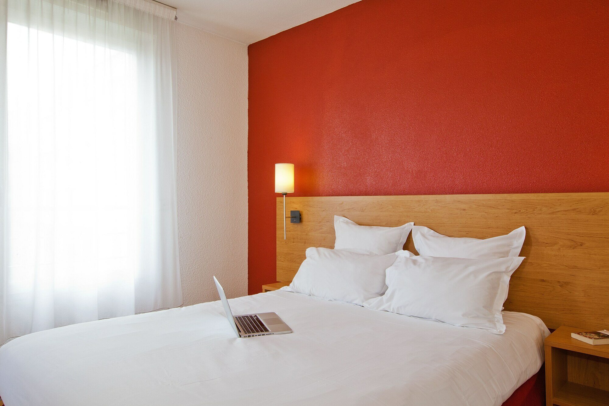 Фото Séjours and Affaires Lyon Saint Nicolas