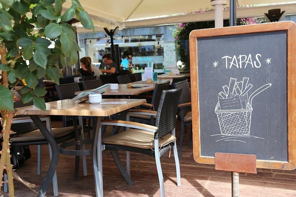 Фото Hotel Miramar