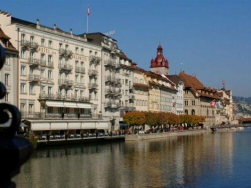 Внешний вид отеля Hotel Des Balances в Люцерне, фото 1