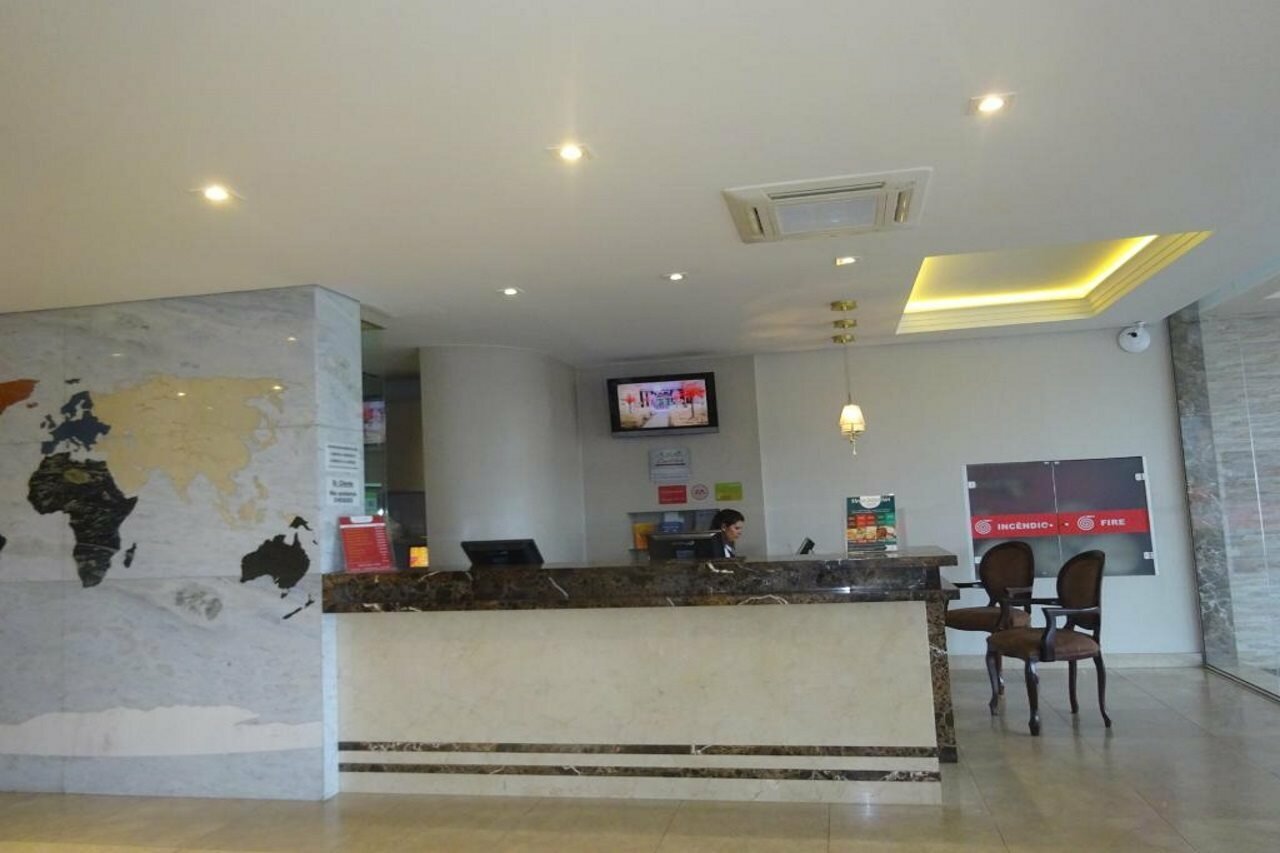 Фото Lizon Curitiba Hotel