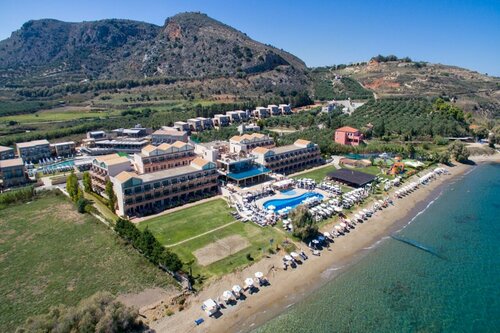 Гостиница Kiani Beach Resort Family