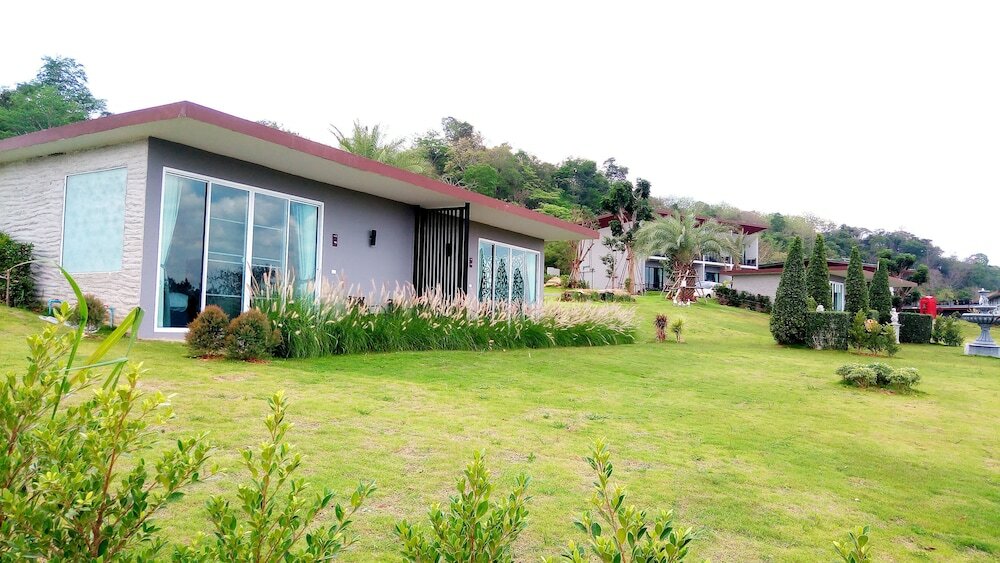 Фото Phurapee Pakchong