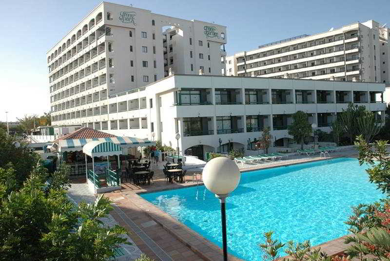 Фото Green Park Apartments