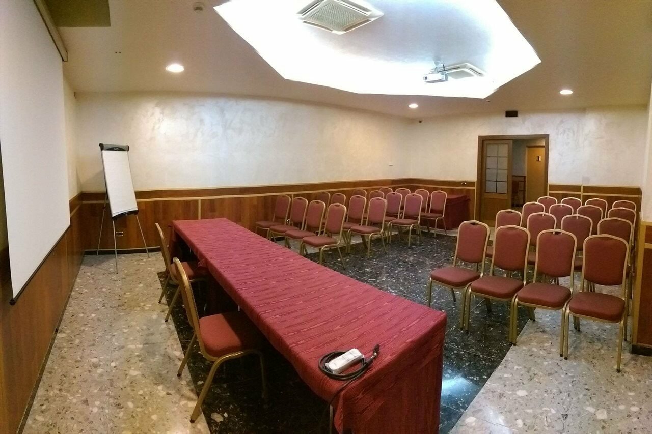 Фото Hotel Meeting Roma