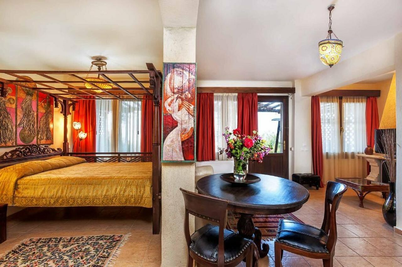 Фото Akritas EF Zin Villas & Suites