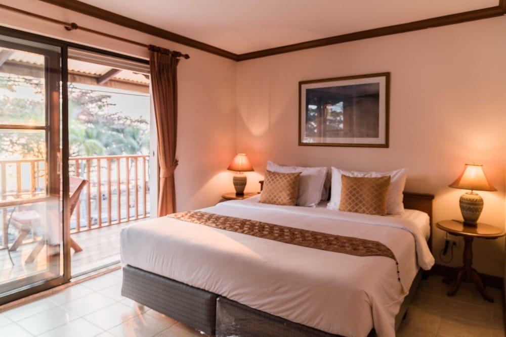 Фото Jomtien Boathouse