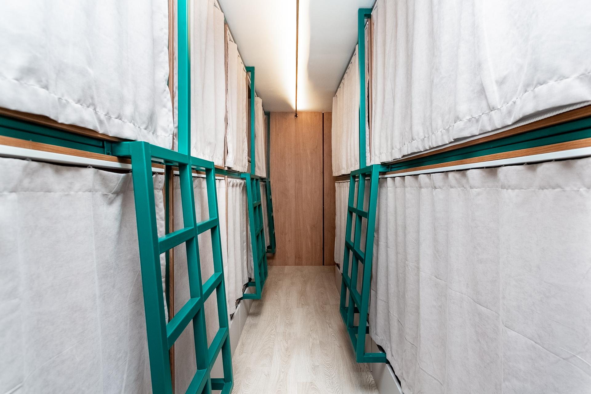 Фото Грифон