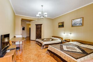 Kanjon (posyolok Vodopadny, Lesnaya ulitsa, 5), hotel