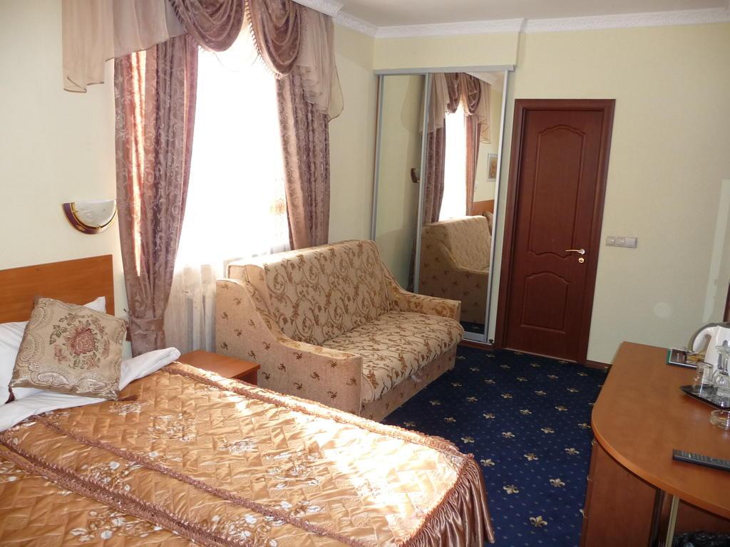 Фото Бригантина