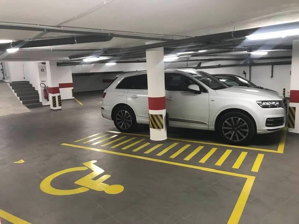 Фото Cardeal Suites & Apartments