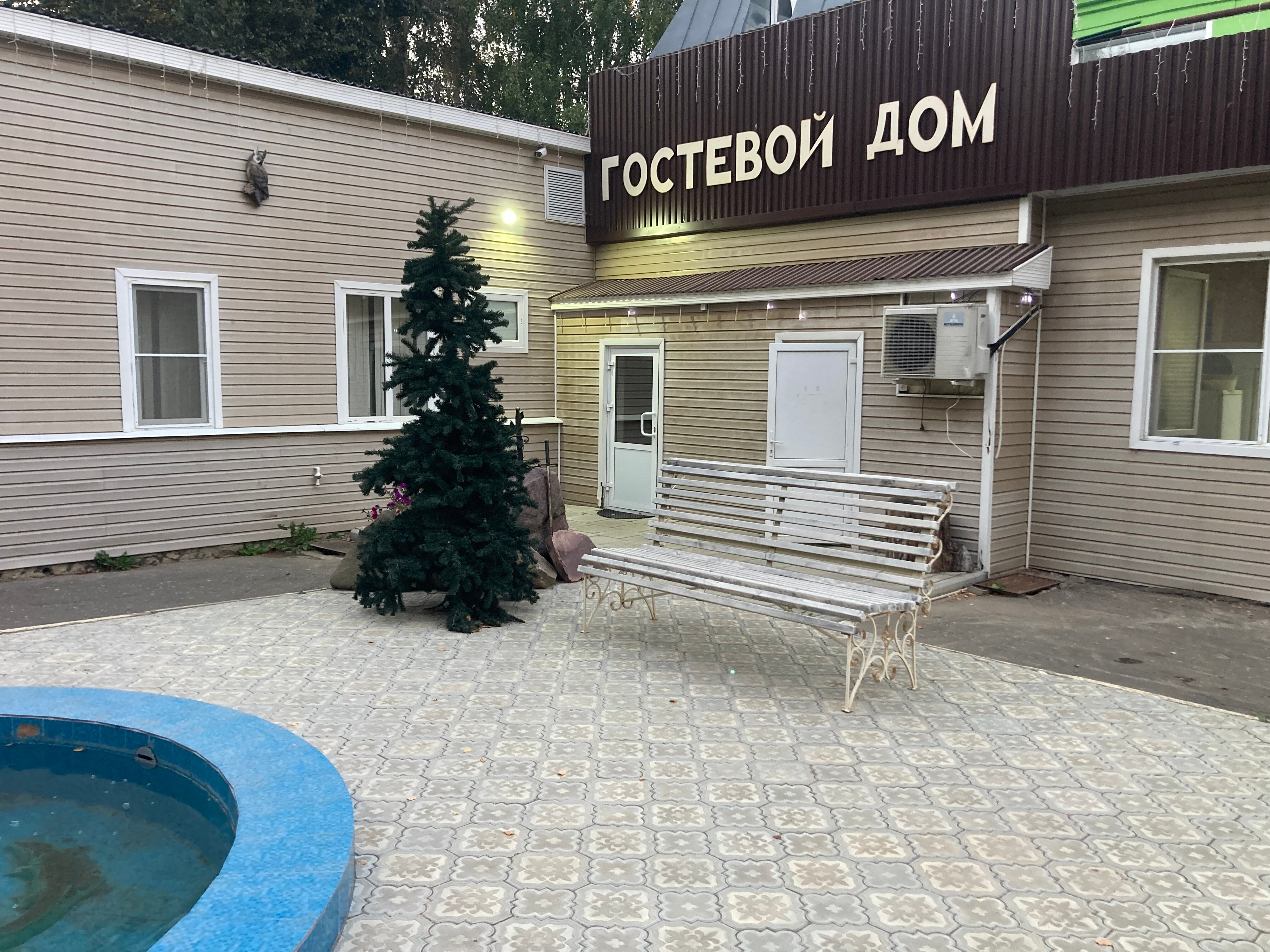 Фото отеля 1