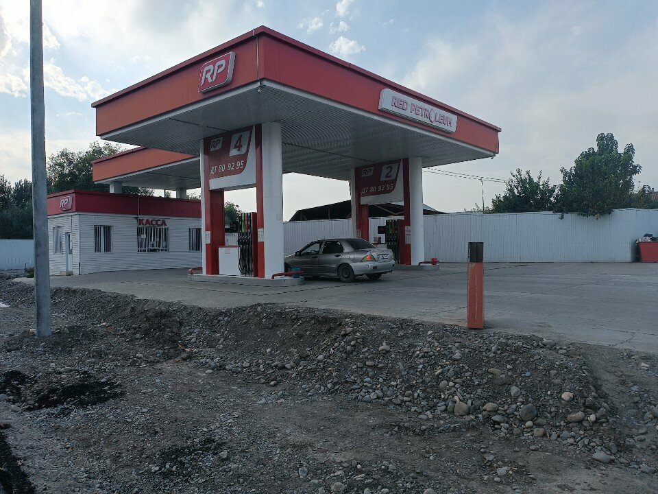 Gas station Red Petroleum, Jalal‑Abad Province, photo