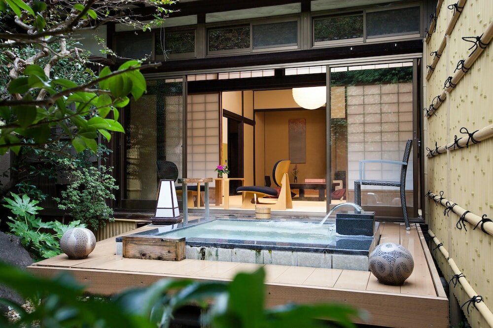 Фото Ito Ryokuyu