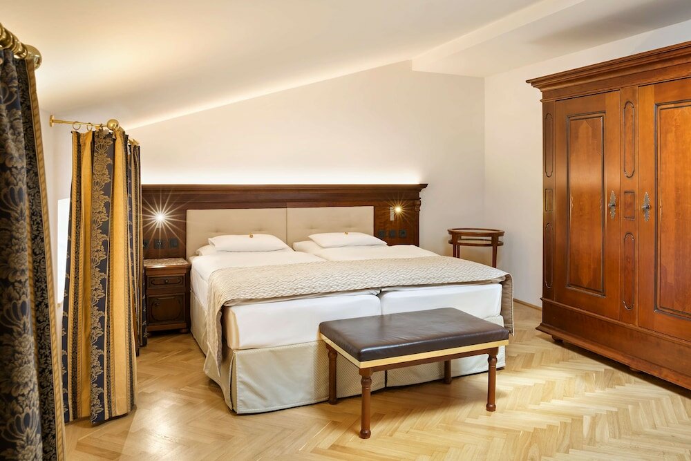 Фото Radisson Blu Hotel Altstadt, Salzburg