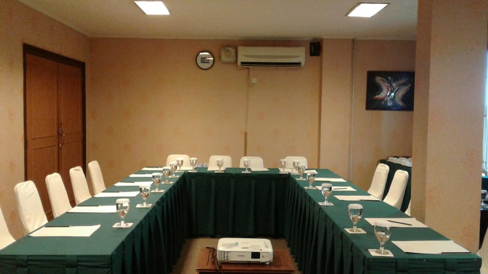 Фото Hotel Anugerah Palembang