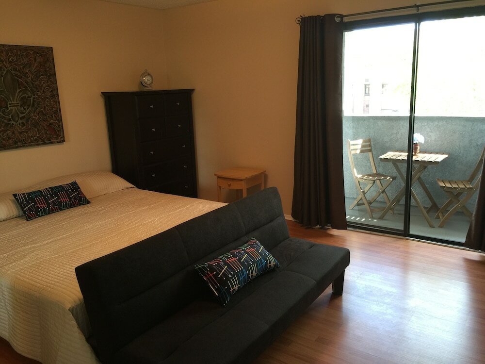 Фото Glendale Apartment Rental by Owner