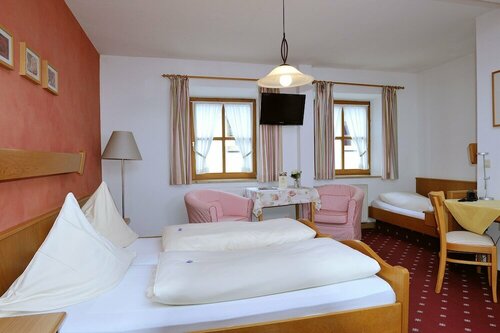 Гостиница Hotel Gasthof Krone