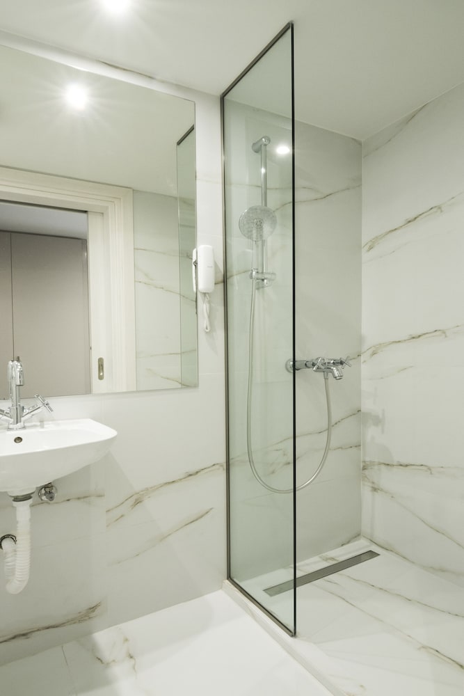 Фото Astor Hotel