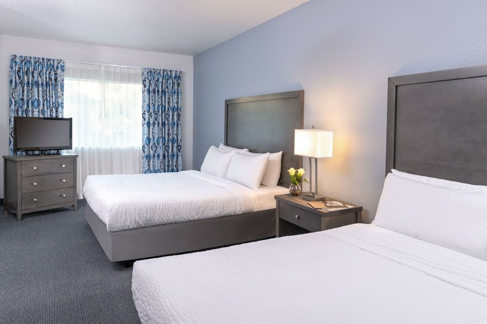 Фото Beachfront Inn and Suites at Dana Point