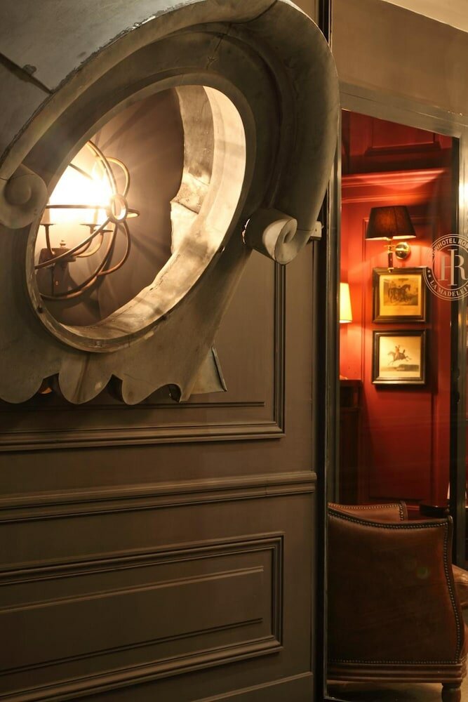 Фото New Hotel Roblin