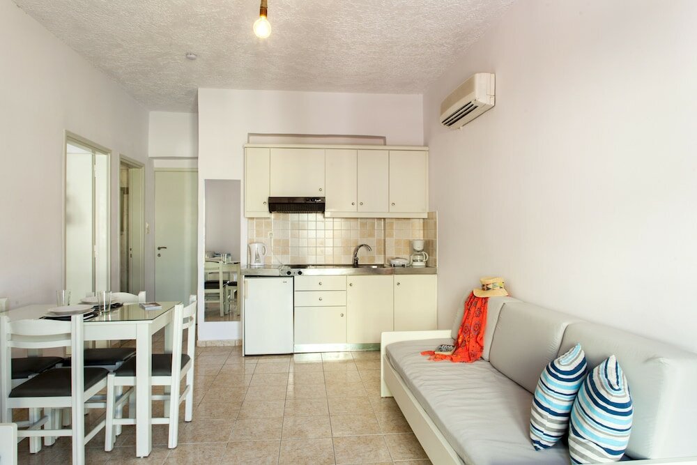 Фото Апартаменты Elychryson