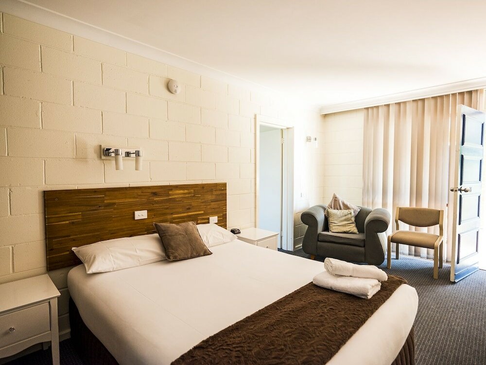 Фото Plainsman Motel