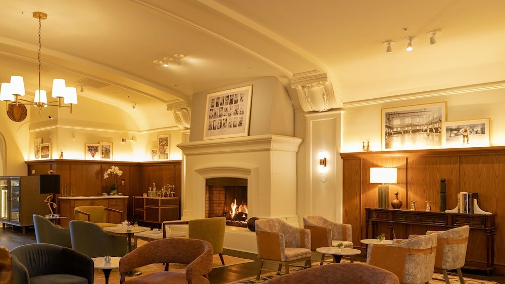 Фото Harbor Court Hotel