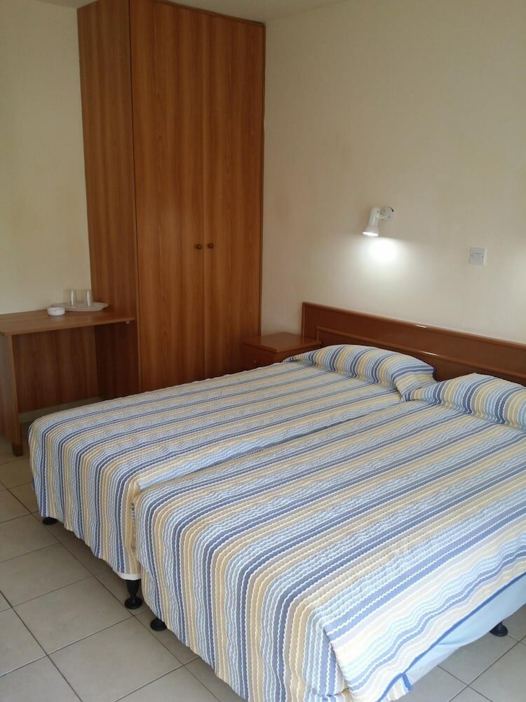 Фото Kkaras Hotel