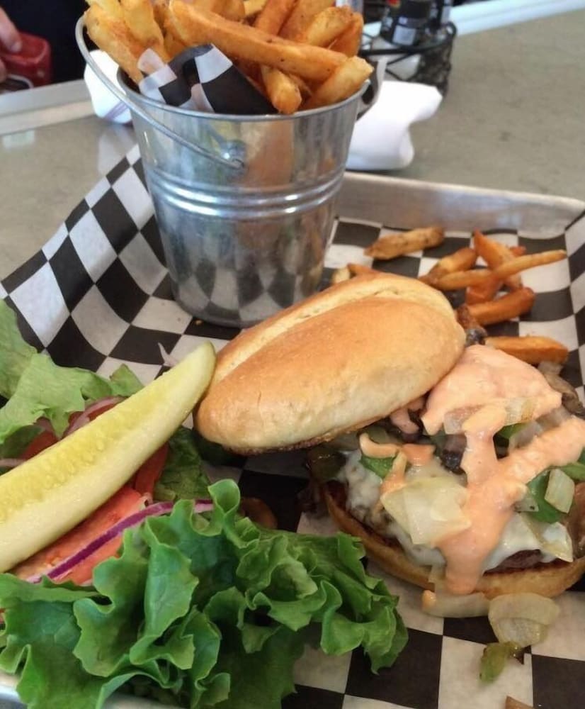 Фото Holiday Inn Salina, an Ihg Hotel