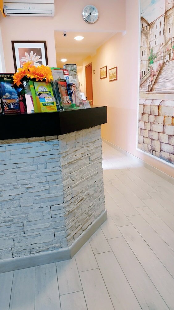 Фото Hotel Everest