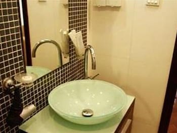 Фото World Union Service Apartment Cosmo