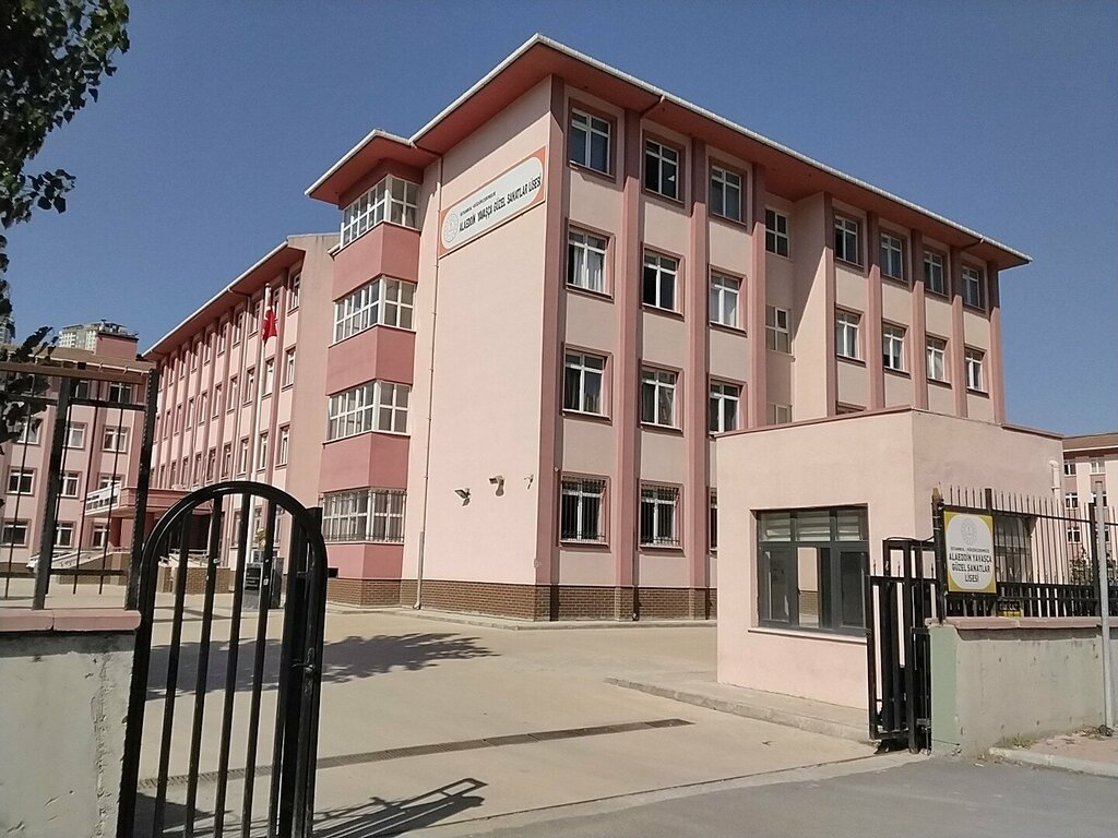 Liceo Istanbul - Kucukcekmece Alaeddin Yavasca Fine Arts High School, , foto