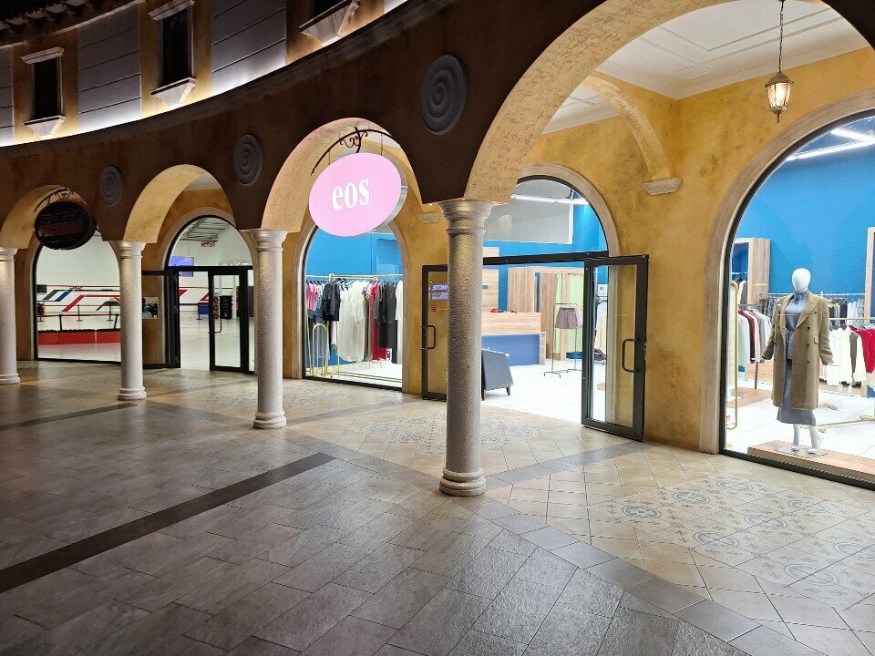 Clothing store Eos, Almaty, photo