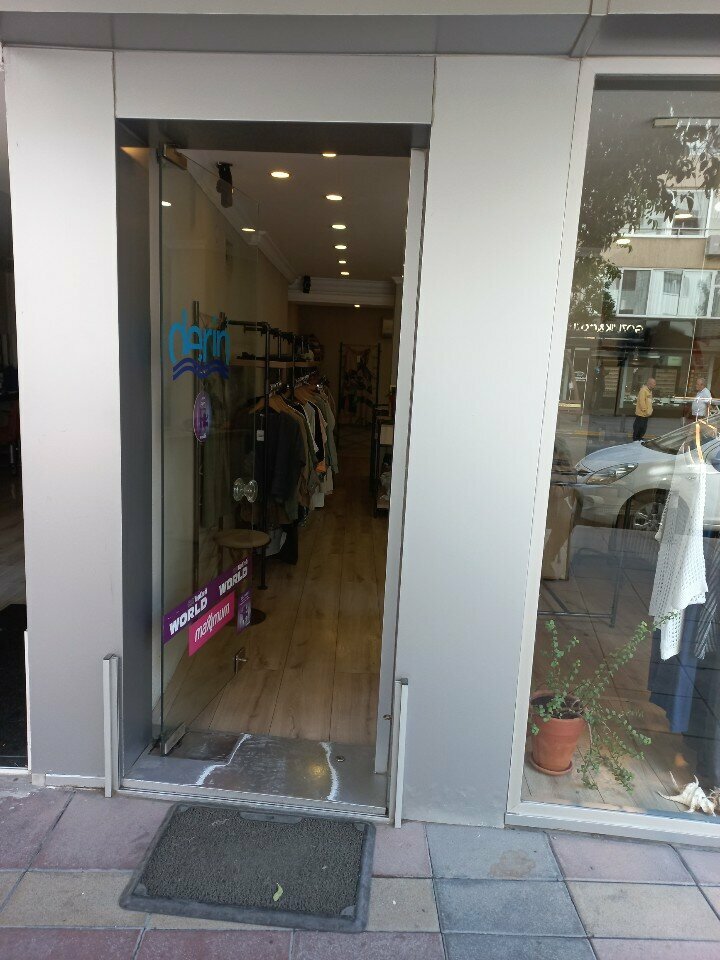 Clothing store Pardon Collection, Izmir, photo