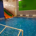 H2O (Moskovskoye shosse, 43), swimming pool