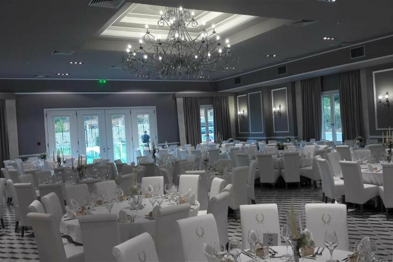 Фото Grand Meteora Hotel