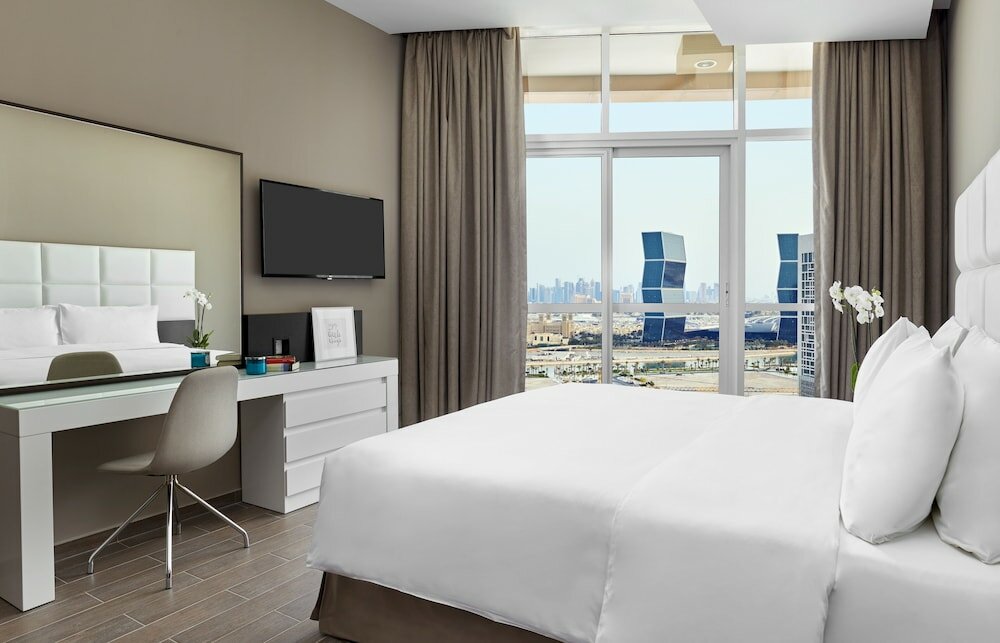 Фото Staybridge Suites - Doha Lusail, an IHG Hotel