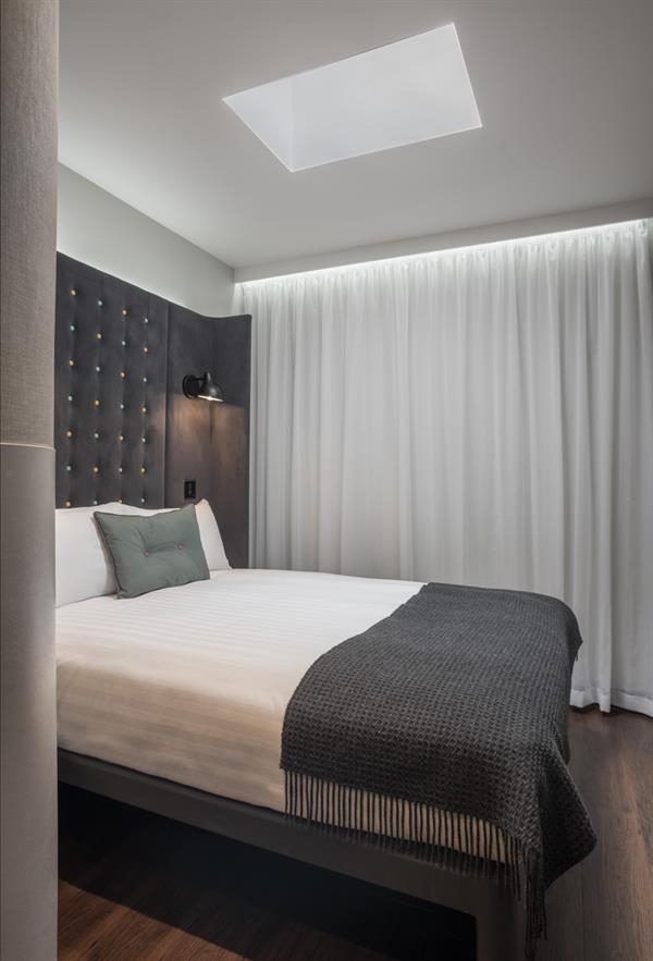 Фото Point A Kensington Olympia