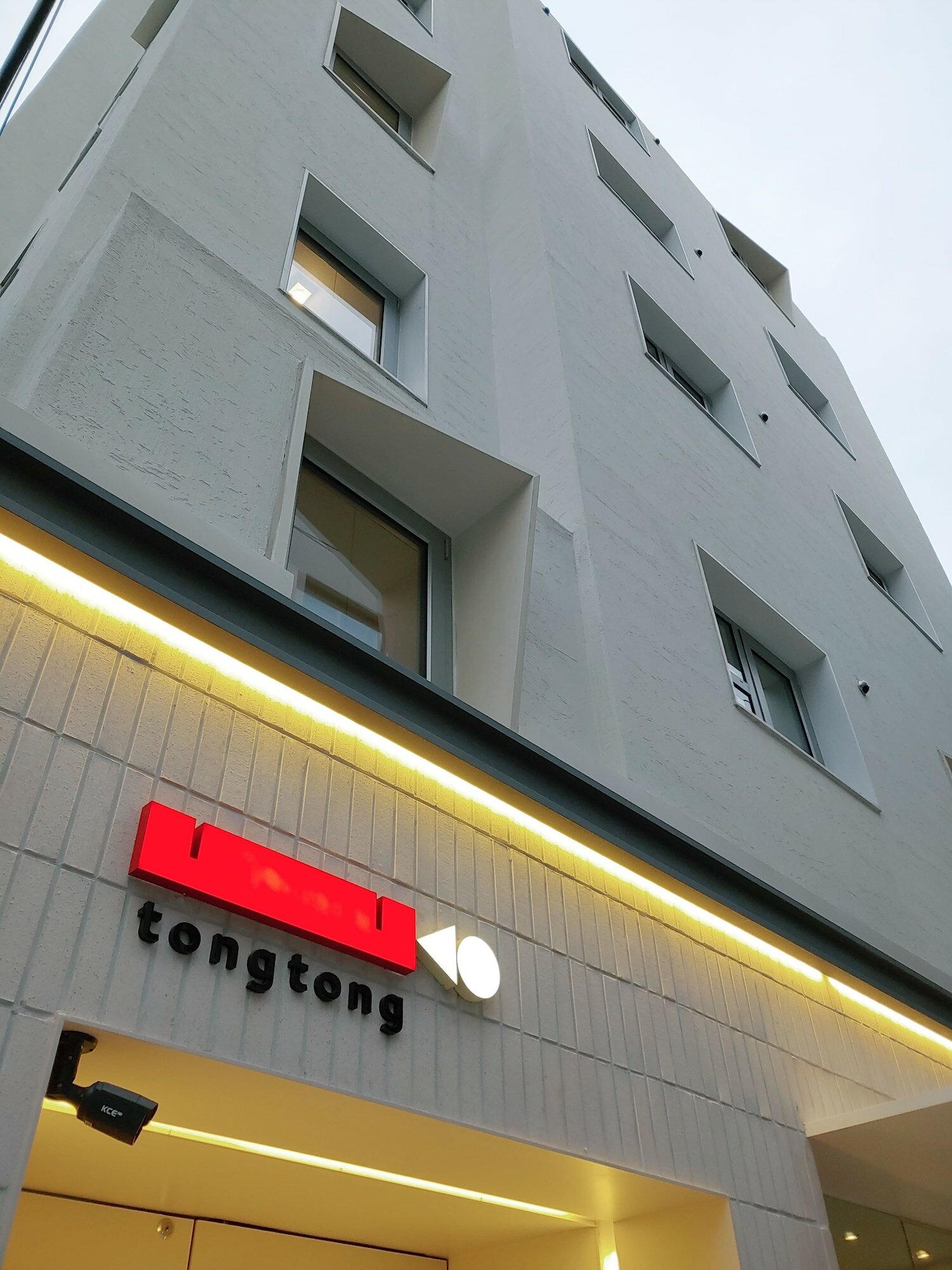 Фото Tong Tong Petit Hotel