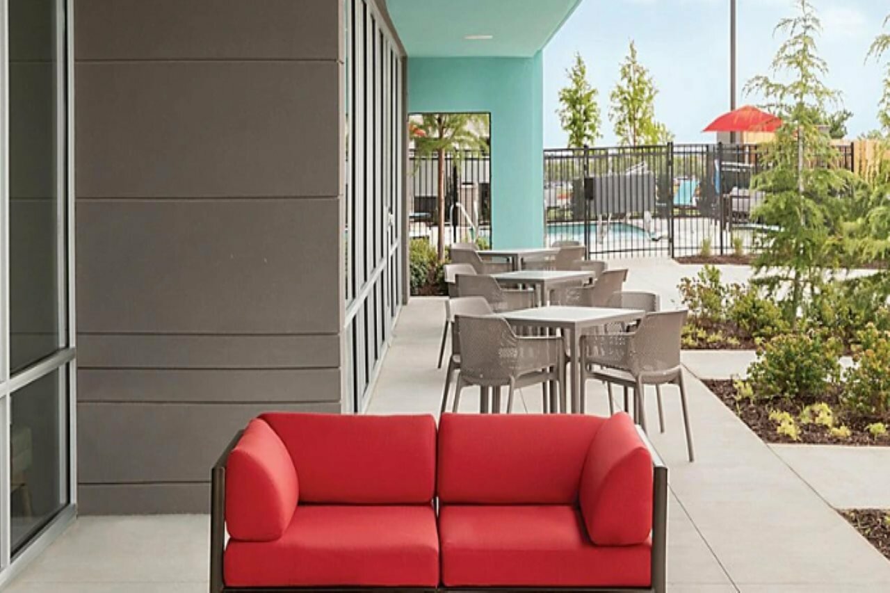 Фото Avid Hotels Denver Airport Area, an Ihg Hotel