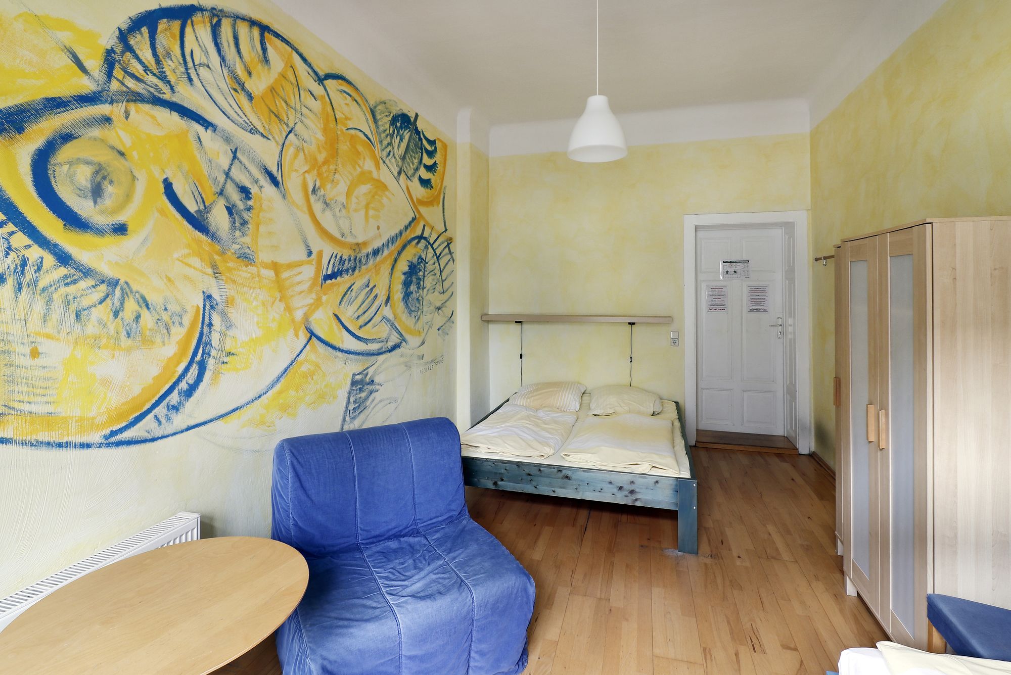 Фото Hostel Mondpalast