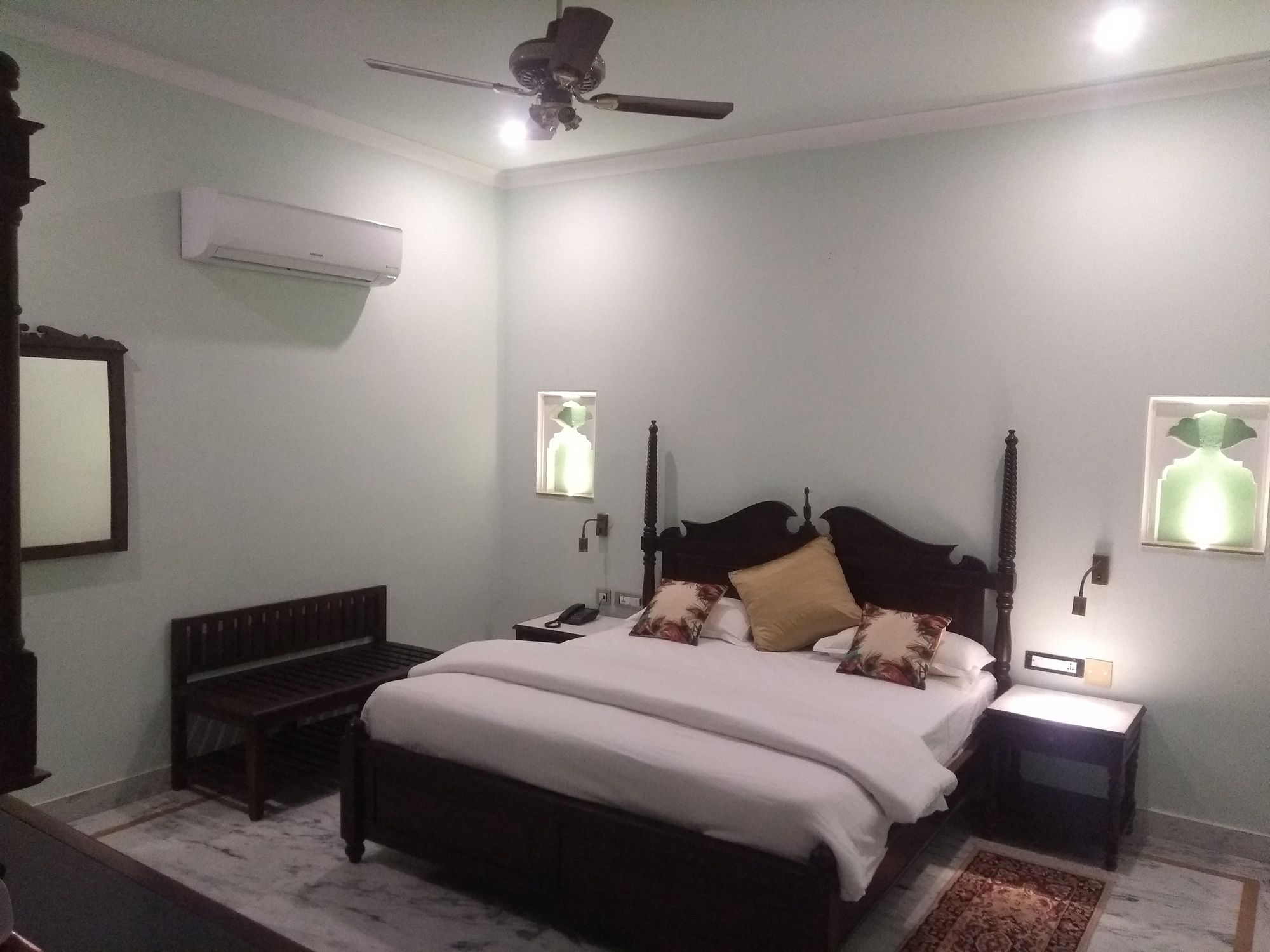 Фото Hotel Rajasthan Palace Jaipur