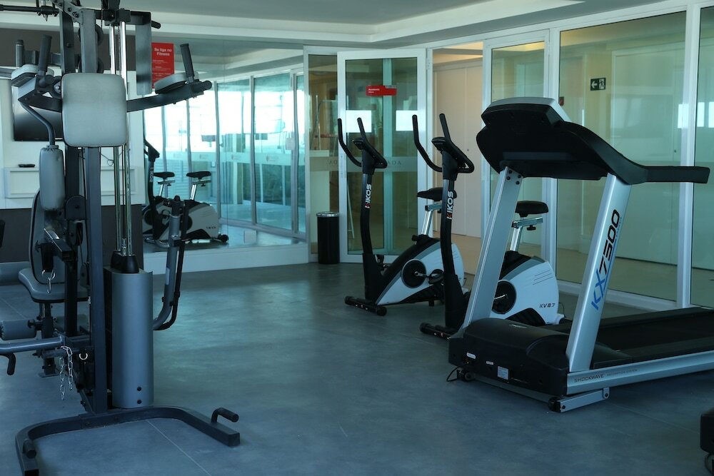 Фото Ramada by Wyndham Macae Hotel & Suites