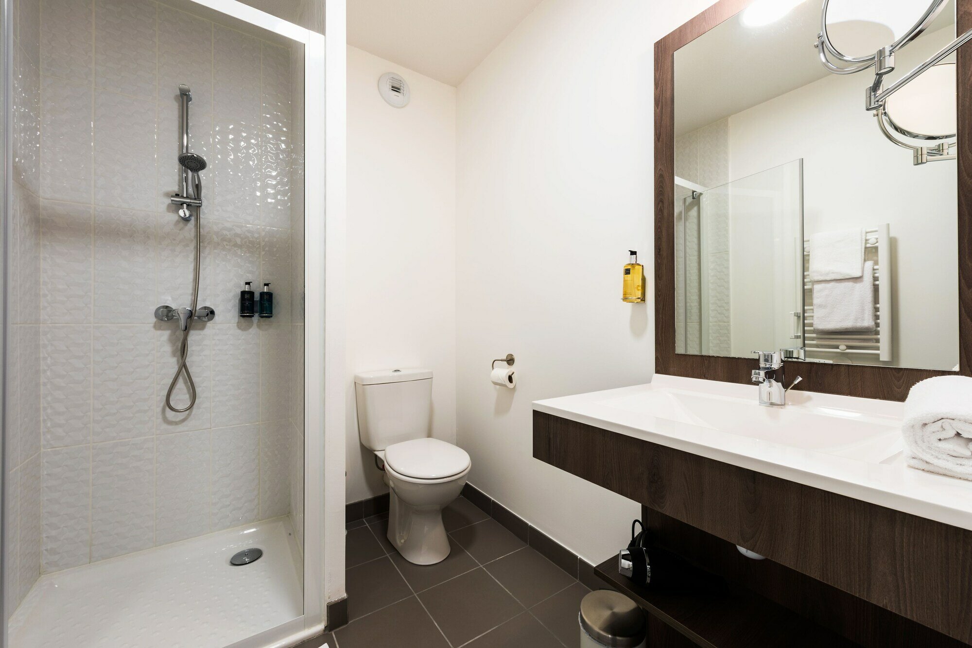 Фото Teneo Apparthotel Talence Espeleta