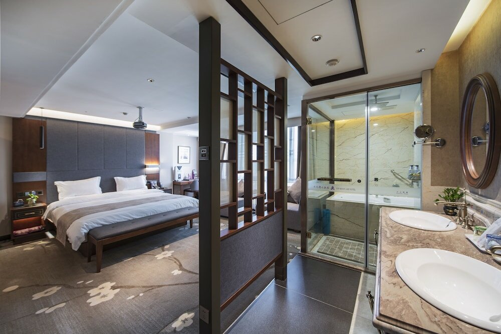 Фото Sun Moon Lake Hotel