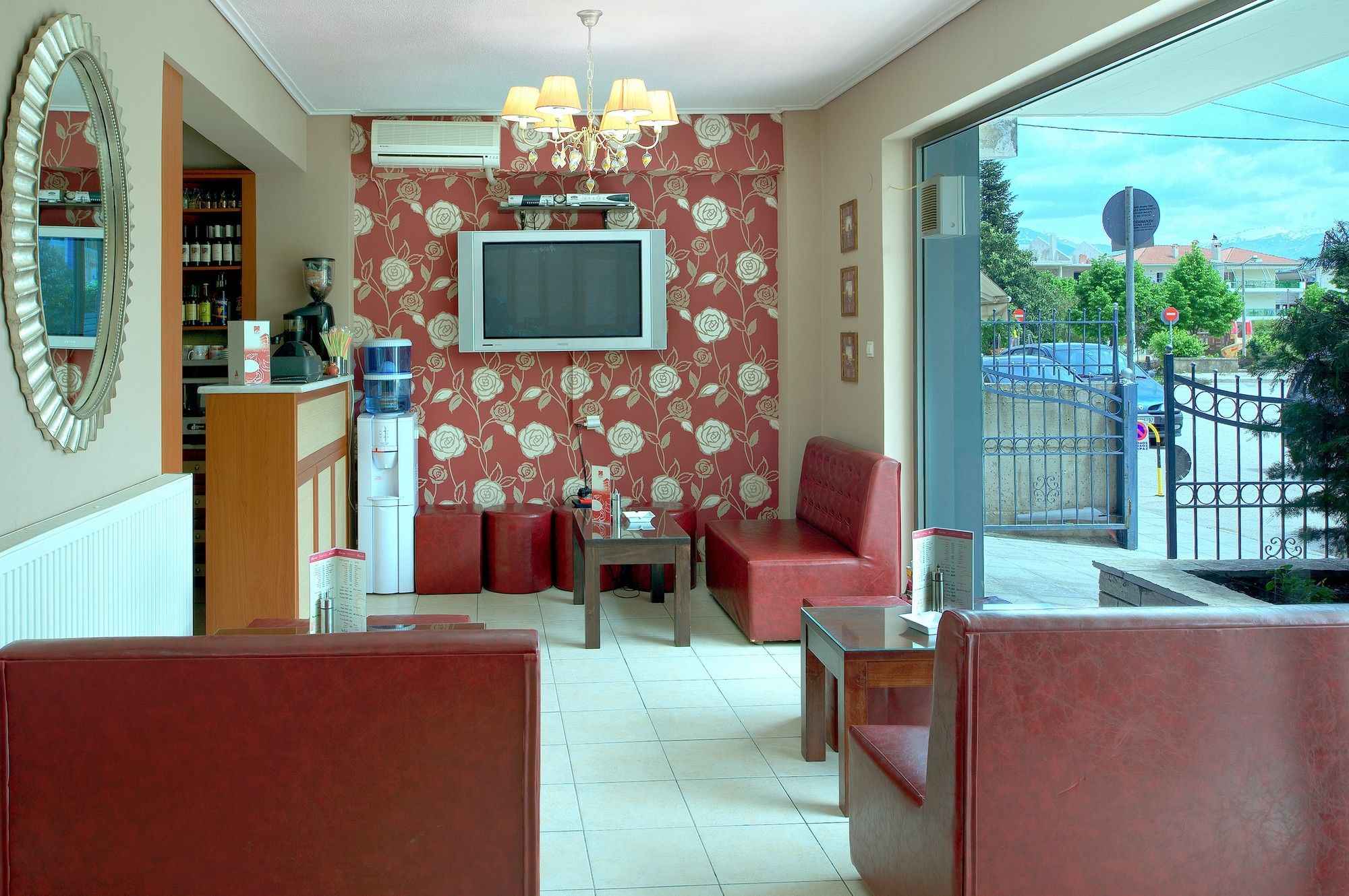 Фото Nantin Hotel Ioannina
