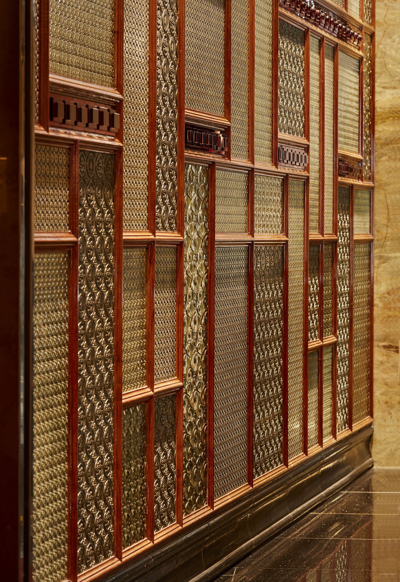 Фото The Reverie Saigon Residential Suites