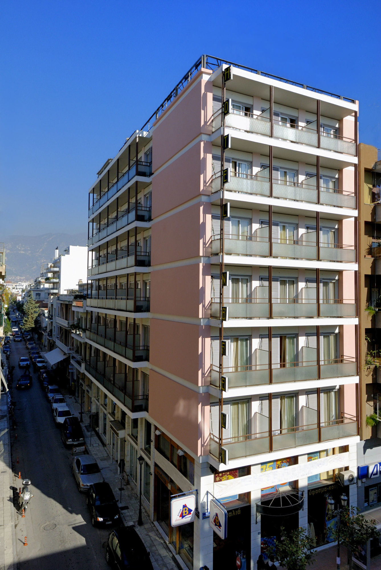 Фото отеля 3