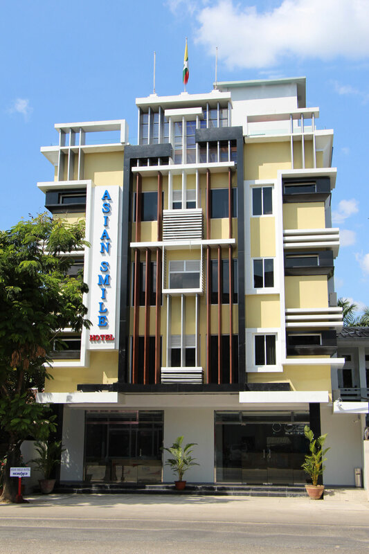Гостиница Asian Smile Hotel в Янгоне