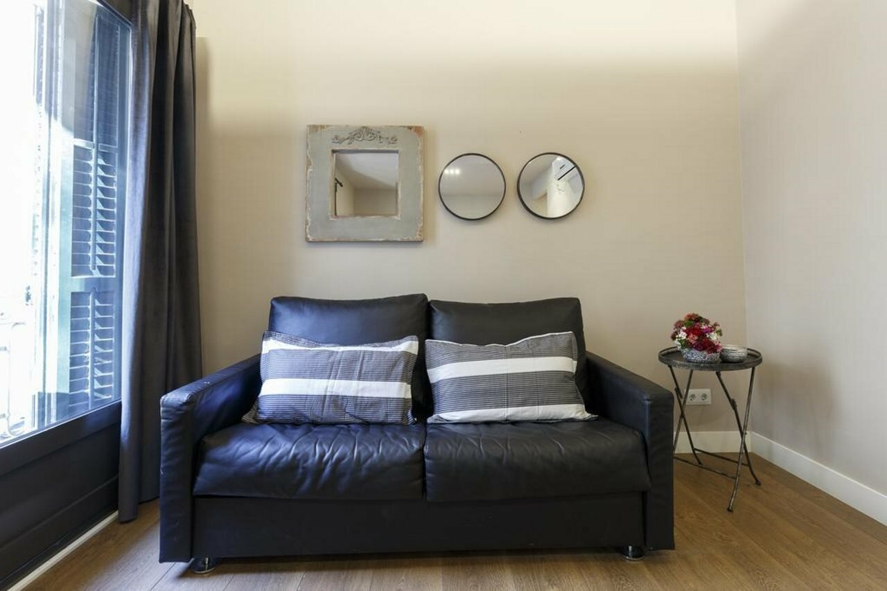 Фото AinB Eixample Miró